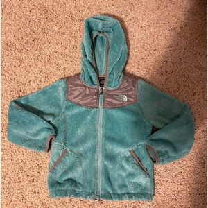 Girls Northface jacket size 5T
